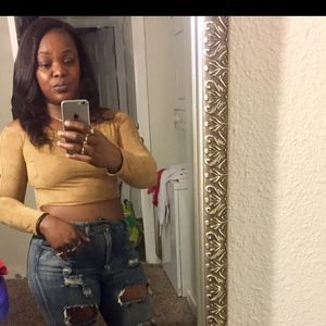 Meet your Posher, Sholanda